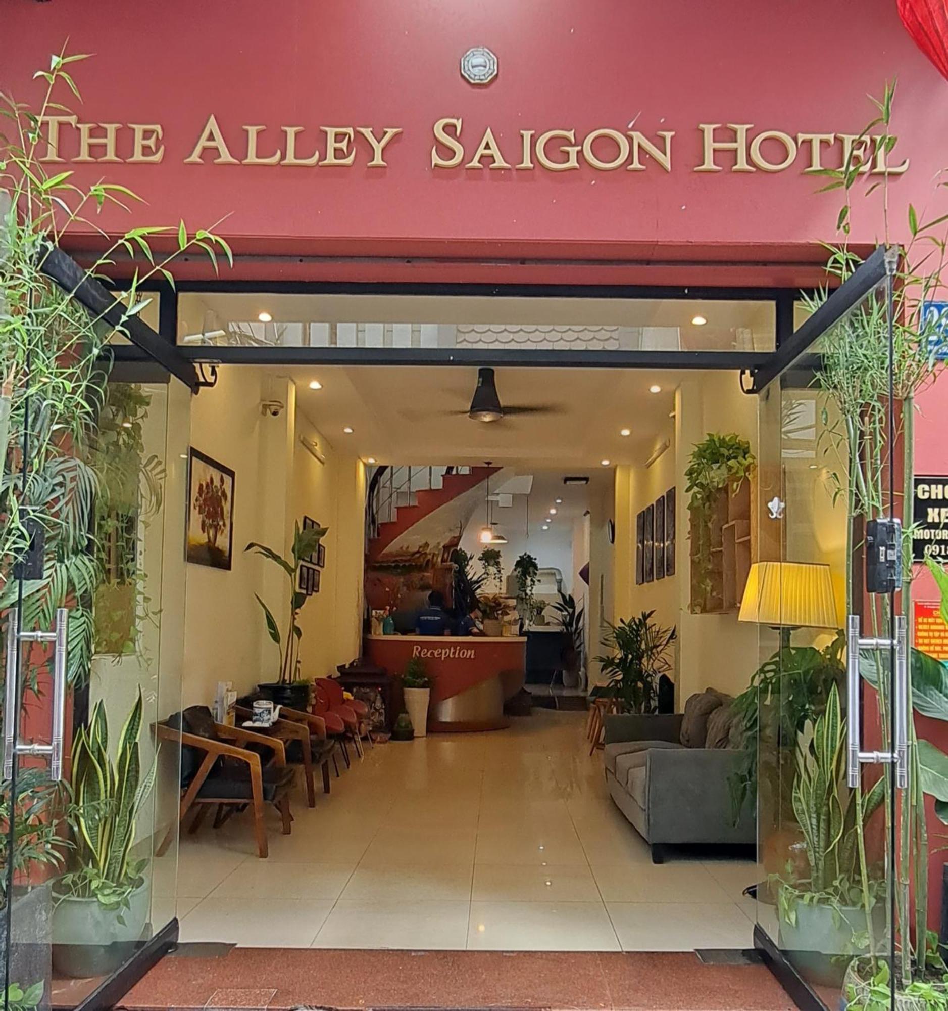 Hotel The Alley Saigon